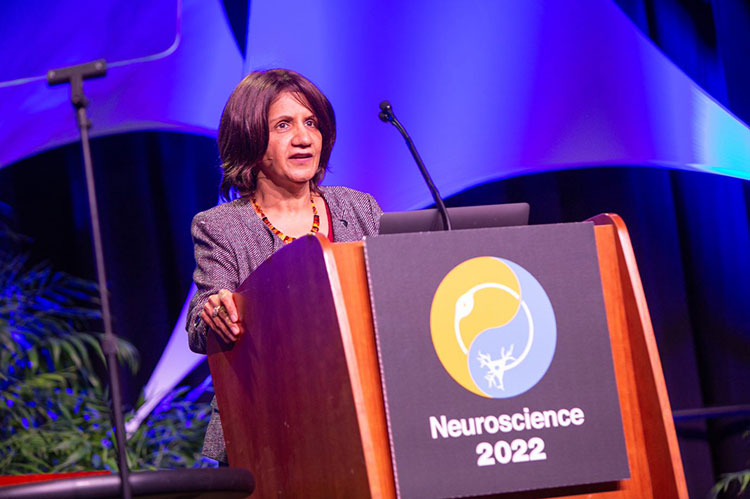 Amita Sehgal speaking at SfN's Neuroscience 2022